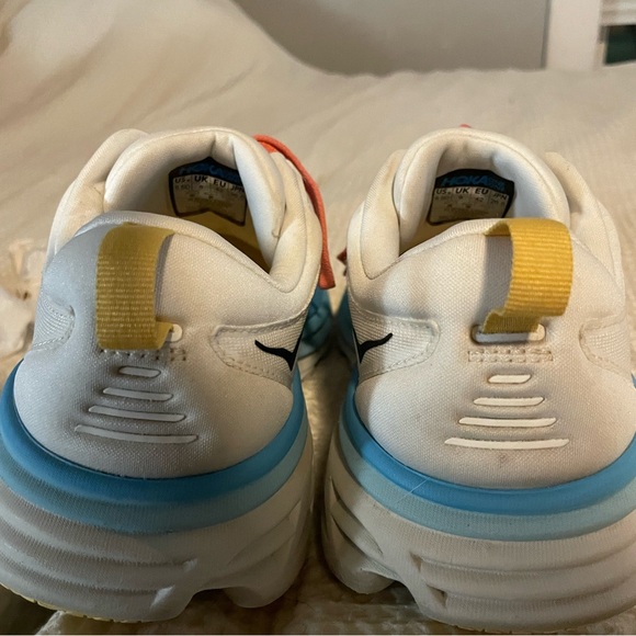 Hoka Bondi 8 - Women’s size 9.5 Wide - Picture 3 of 5
